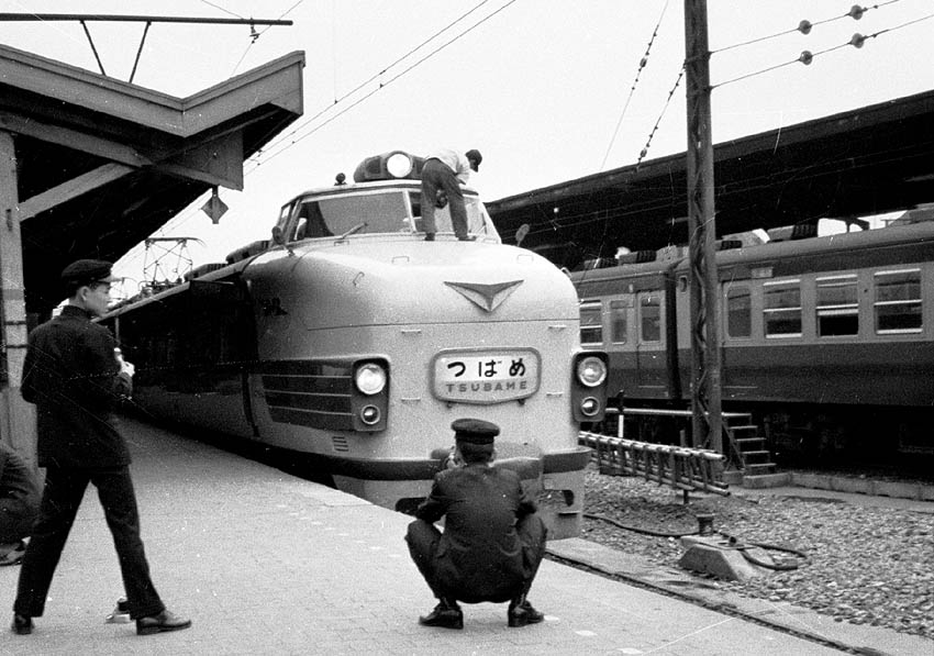 1964年の春 東海道線 特急「つばめ」 東京駅